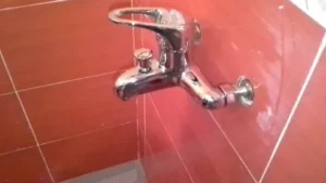 أفضل فني تركيب خلاطات مياه الكويت